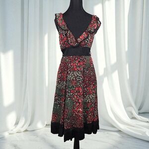 Parfums et Couture Floral Dress Woman Small Sleeveless Fit & Flare‎ Back Lace